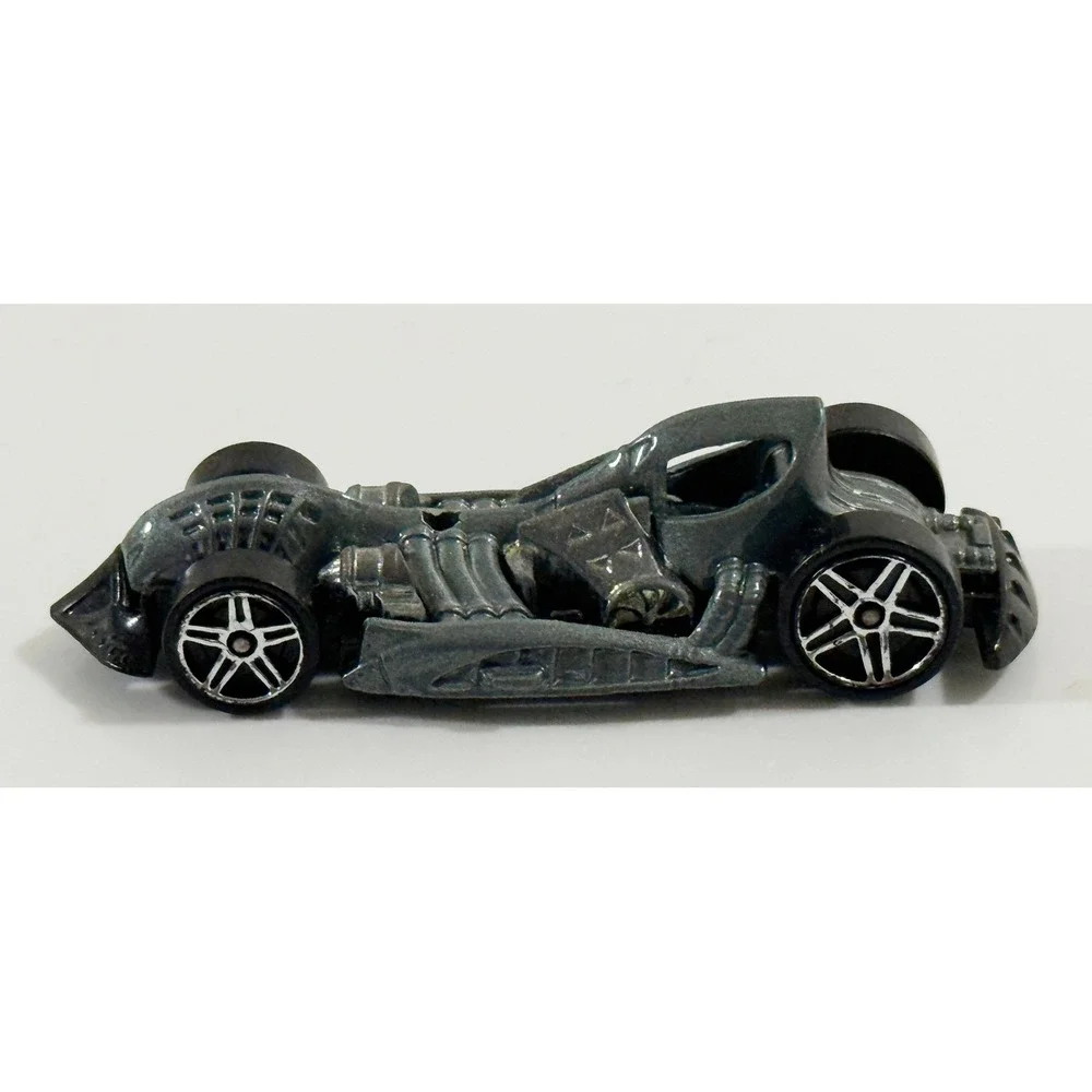 Hot Wheels Cloak and Dagger Kids 1:64 Grey Metallic Fantasy Diecast Car